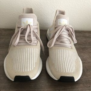 adidas shoes swift run